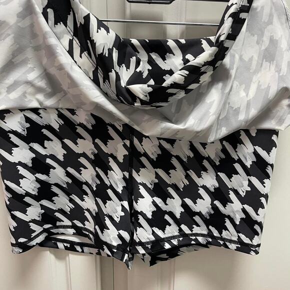 NWT FILA HOUNDSTOOTH TENNIS SKIRT SKORT SIZE LARGE - Picture 4 of 4